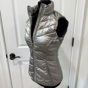 Athleta Metallic Gray Puffer Vest